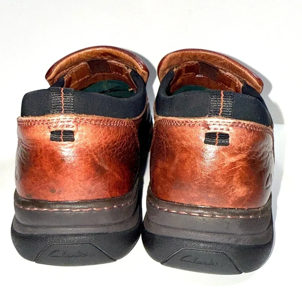 Clarks Men's Burgundy\Brown Leather Slip-On Loafers